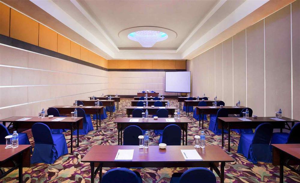 Novotel Manado Golf Resort&Convention Center Facilidades foto